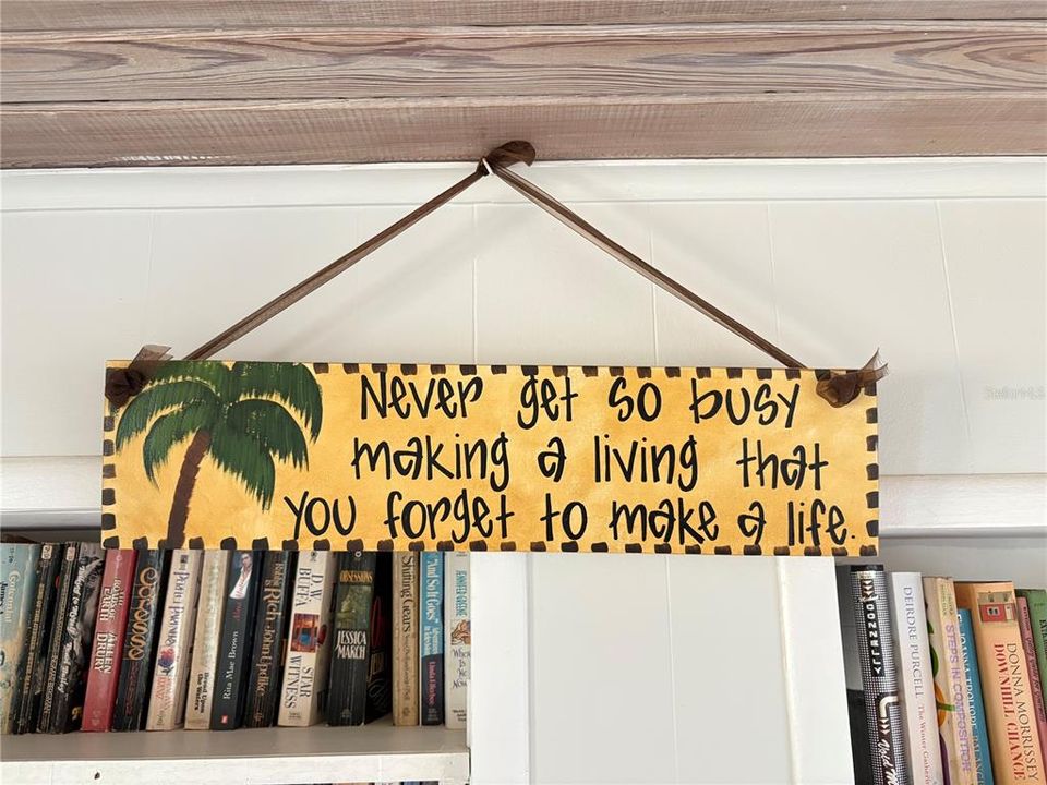 出租: $10,000 (3 贝兹, 3 浴室, 1744 平方英尺)