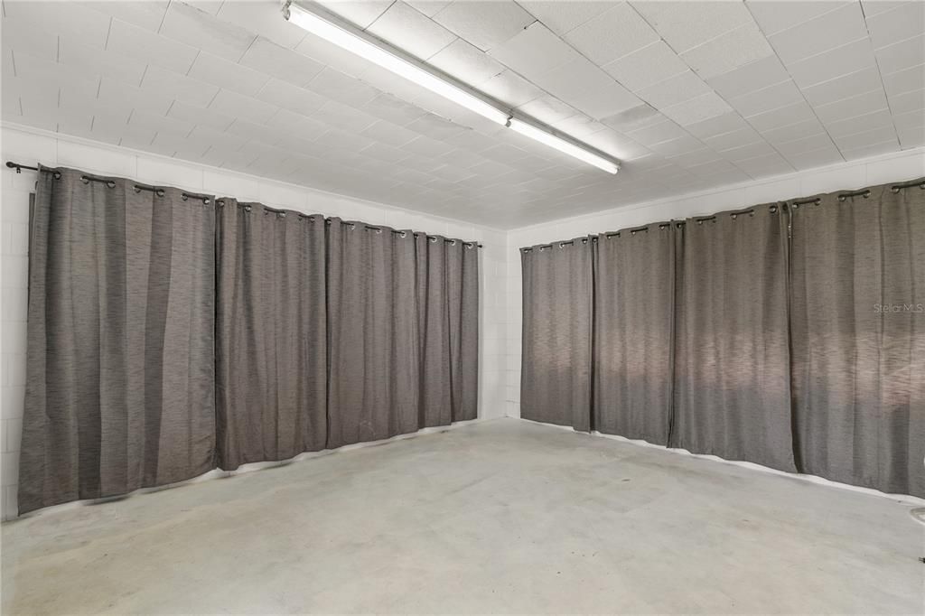 En Venta: $230,000 (3 camas, 2 baños, 1050 Pies cuadrados)