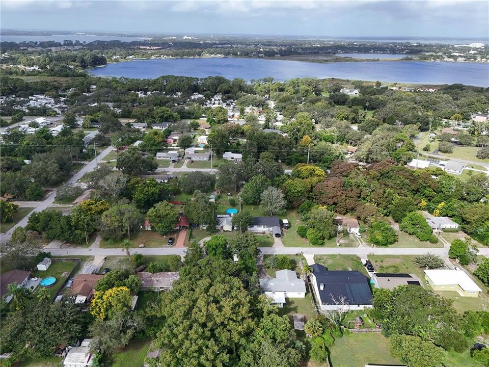 En Venta: $230,000 (3 camas, 2 baños, 1050 Pies cuadrados)