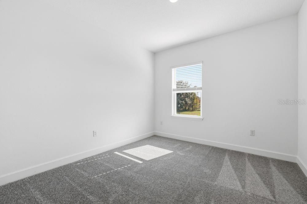 For Sale: $499,999 (4 beds, 3 baths, 2600 Square Feet)