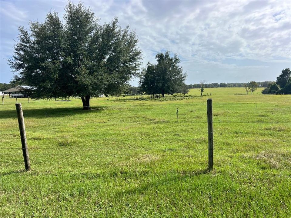 Active With Contract: $189,900 (7.32 acres)