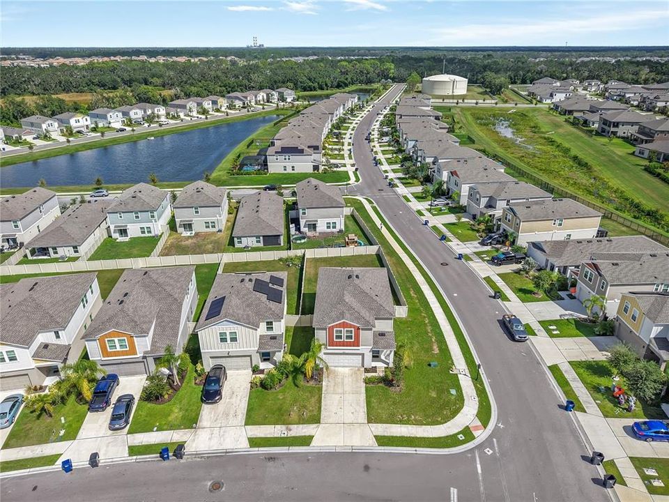 待售: $435,000 (4 贝兹, 2 浴室, 2226 平方英尺)