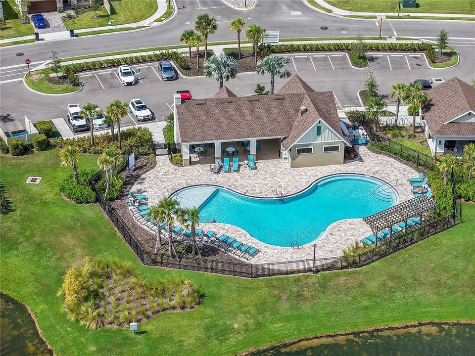 待售: $435,000 (4 贝兹, 2 浴室, 2226 平方英尺)