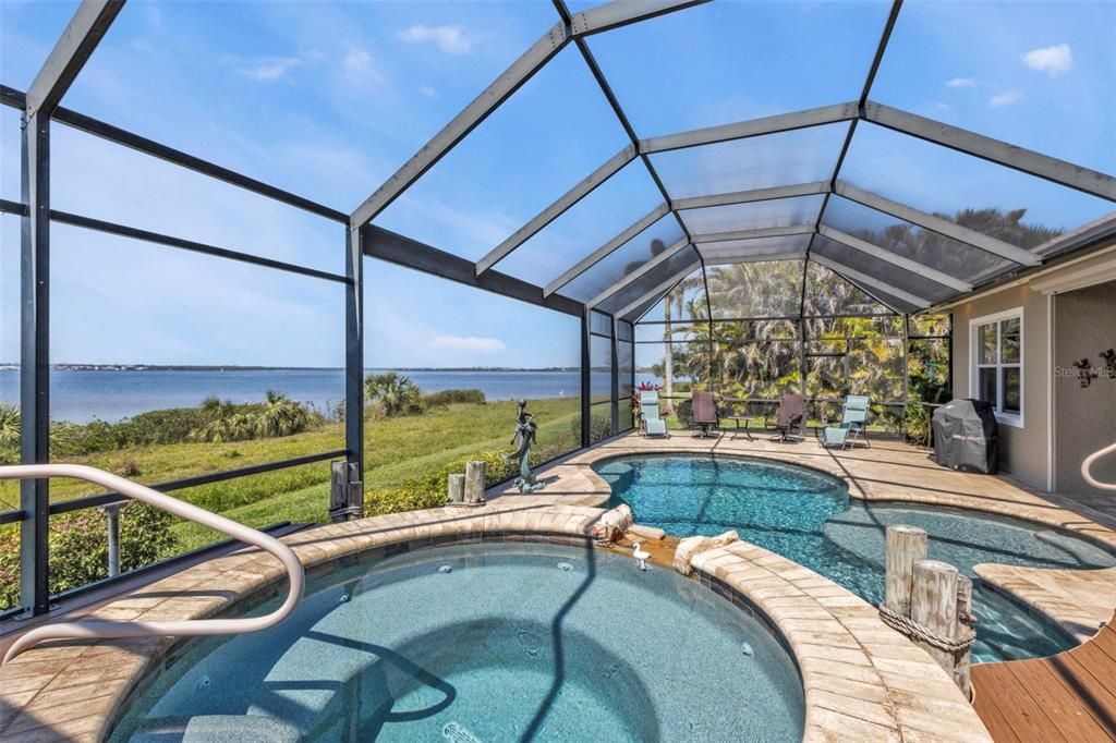 For Sale: $795,000 (3 beds, 2 baths, 2017 Square Feet)