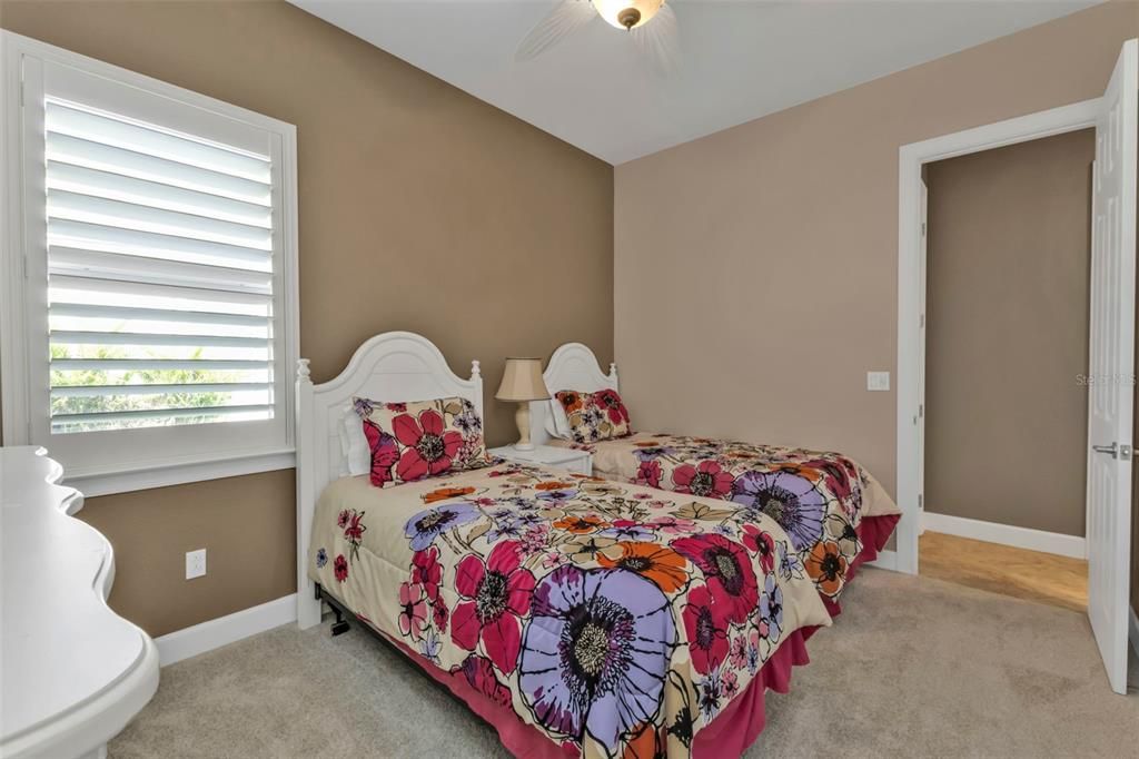 For Sale: $795,000 (3 beds, 2 baths, 2017 Square Feet)