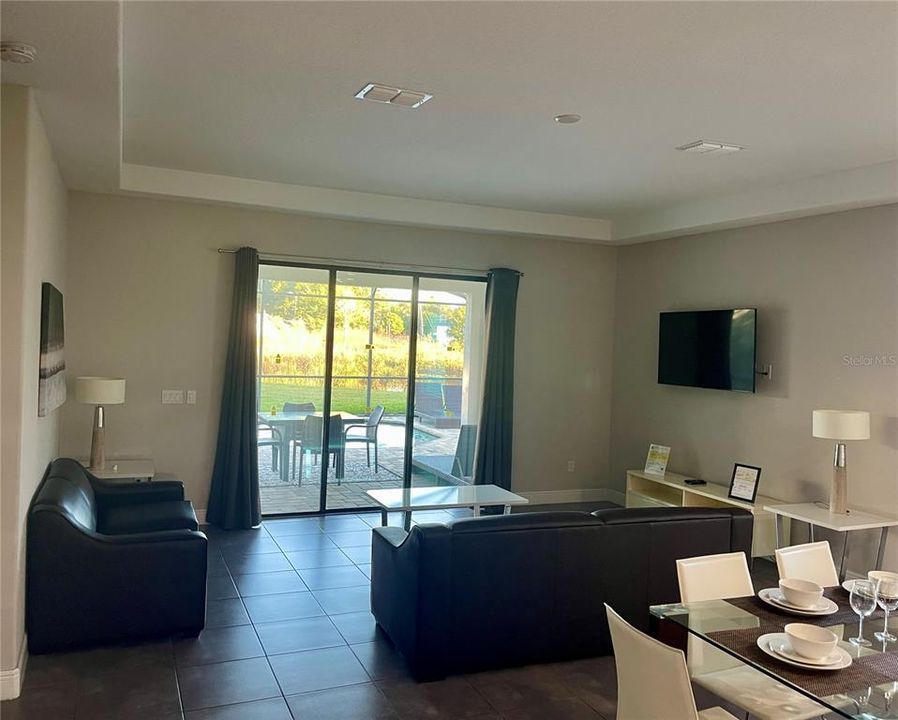 出租: $2,250 (3 贝兹, 2 浴室, 1534 平方英尺)