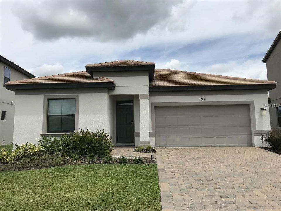 出租: $2,250 (3 贝兹, 2 浴室, 1534 平方英尺)