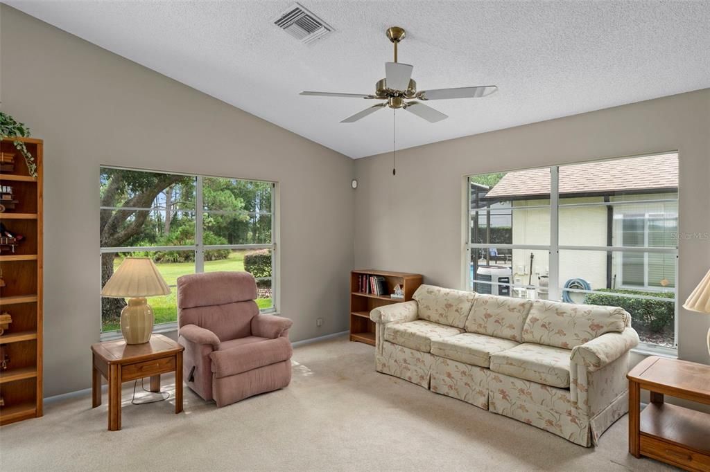 Active With Contract: $325,000 (3 beds, 2 baths, 1848 Square Feet)