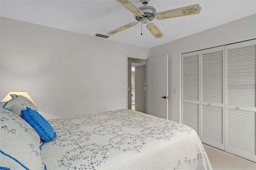 Active With Contract: $325,000 (3 beds, 2 baths, 1848 Square Feet)