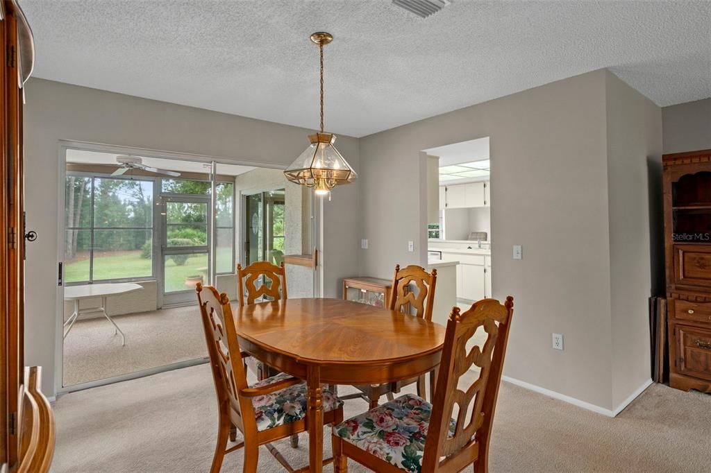 Active With Contract: $325,000 (3 beds, 2 baths, 1848 Square Feet)