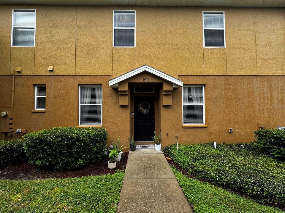 En Venta: $310,000 (3 camas, 2 baños, 1768 Pies cuadrados)