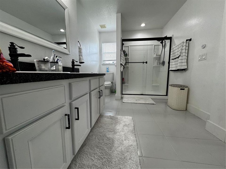 En Venta: $310,000 (3 camas, 2 baños, 1768 Pies cuadrados)