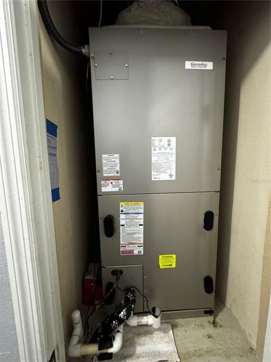 En Venta: $310,000 (3 camas, 2 baños, 1768 Pies cuadrados)