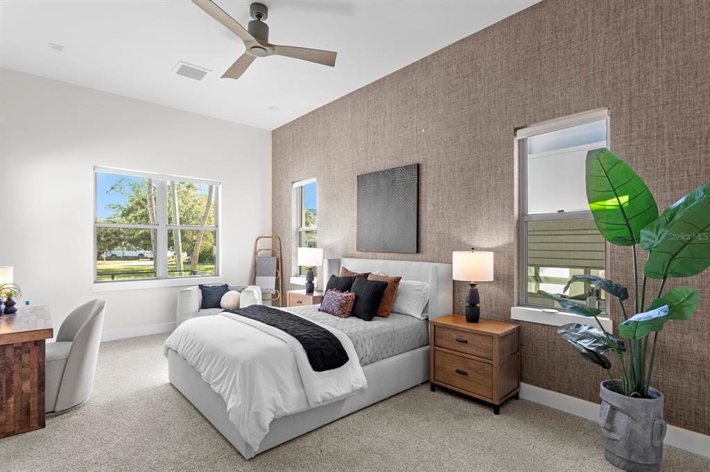 На продажу: $6,499,000 (4 спален, 4 ванн, 4325 Квадратных фут)