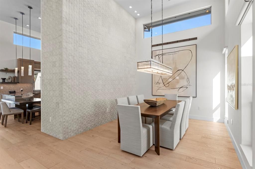 На продажу: $6,499,000 (4 спален, 4 ванн, 4325 Квадратных фут)