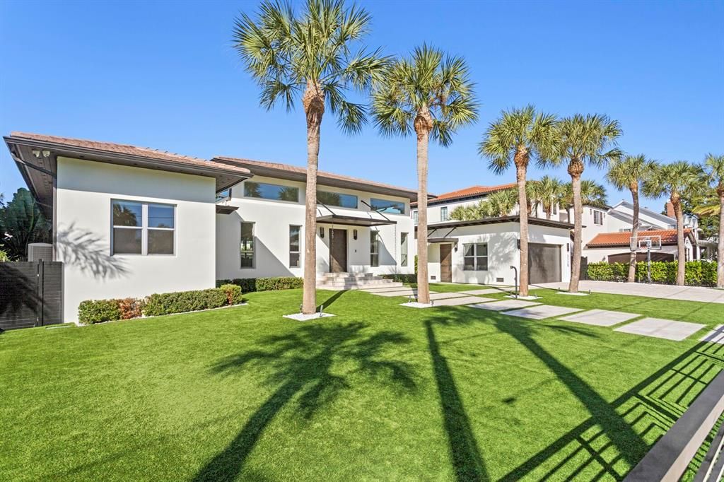 На продажу: $6,499,000 (4 спален, 4 ванн, 4325 Квадратных фут)