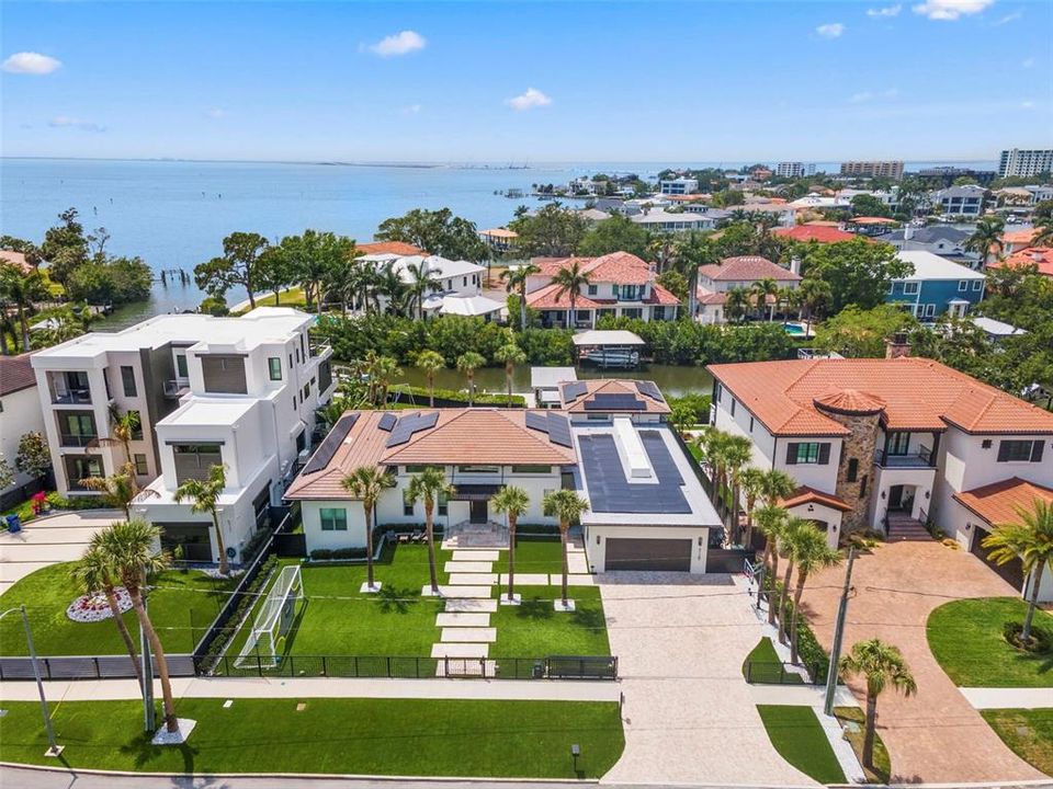 На продажу: $6,499,000 (4 спален, 4 ванн, 4325 Квадратных фут)