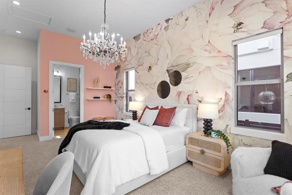 На продажу: $6,499,000 (4 спален, 4 ванн, 4325 Квадратных фут)