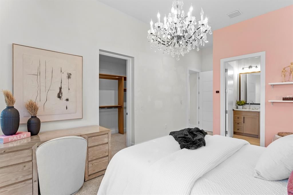 На продажу: $6,499,000 (4 спален, 4 ванн, 4325 Квадратных фут)