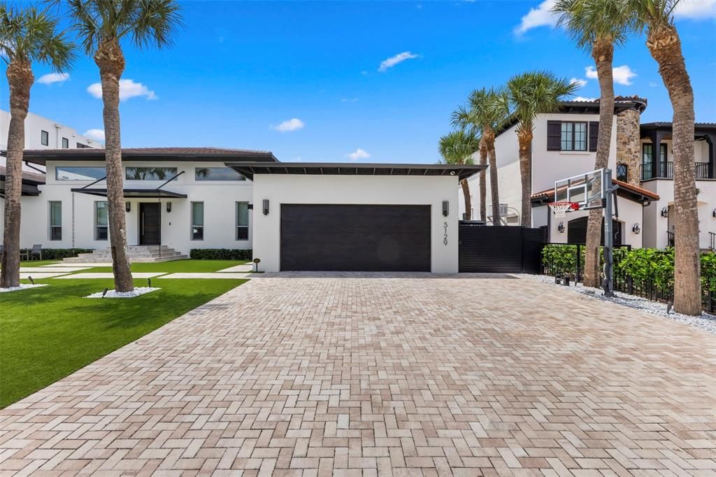 На продажу: $6,499,000 (4 спален, 4 ванн, 4325 Квадратных фут)