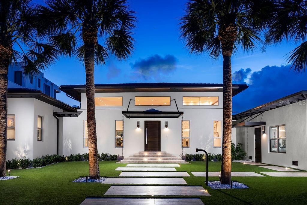 На продажу: $6,499,000 (4 спален, 4 ванн, 4325 Квадратных фут)