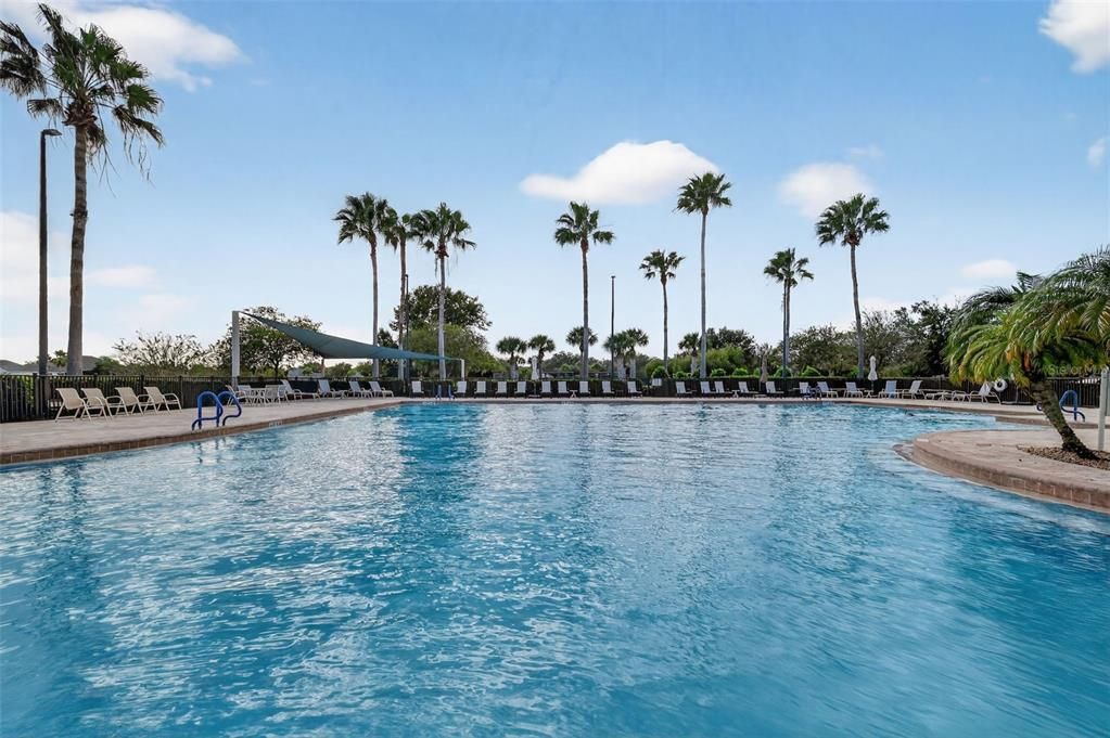 For Sale: $575,000 (2 beds, 2 baths, 2033 Square Feet)