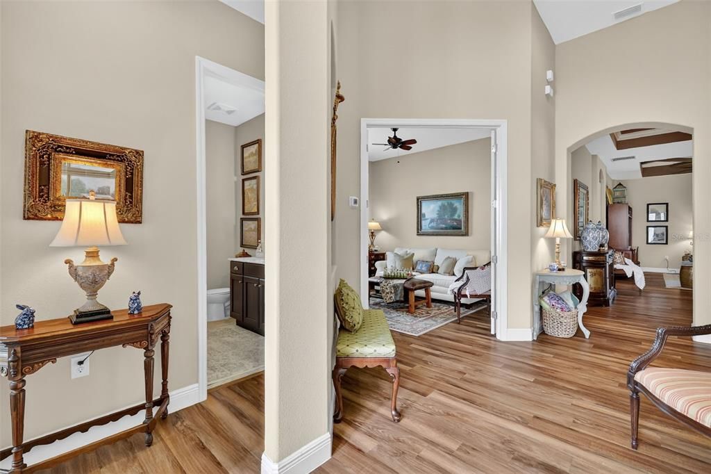 For Sale: $575,000 (2 beds, 2 baths, 2033 Square Feet)