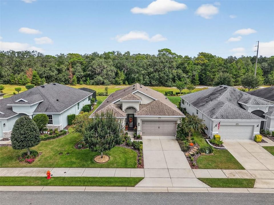 For Sale: $575,000 (2 beds, 2 baths, 2033 Square Feet)