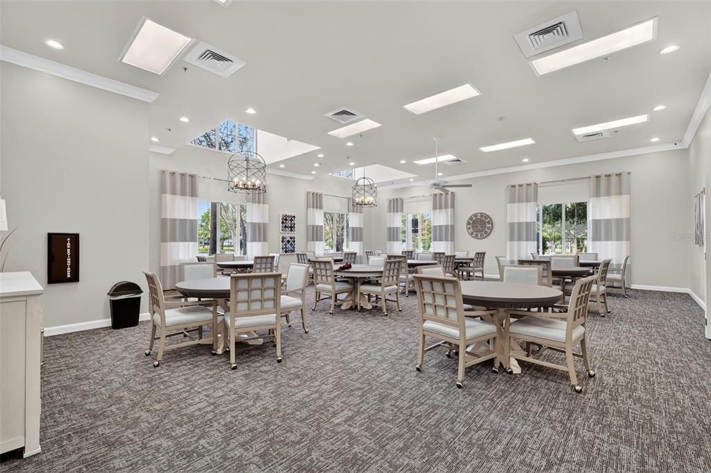 For Sale: $575,000 (2 beds, 2 baths, 2033 Square Feet)