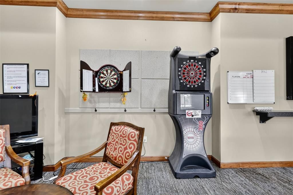 For Sale: $575,000 (2 beds, 2 baths, 2033 Square Feet)