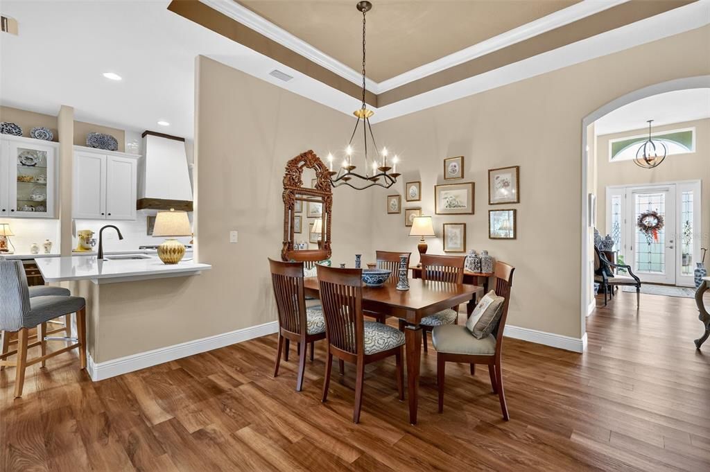 For Sale: $575,000 (2 beds, 2 baths, 2033 Square Feet)