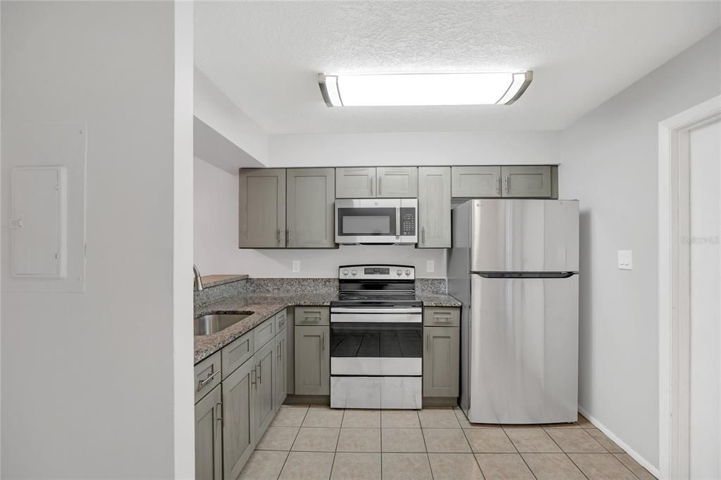 En Venta: $174,900 (2 camas, 1 baños, 872 Pies cuadrados)