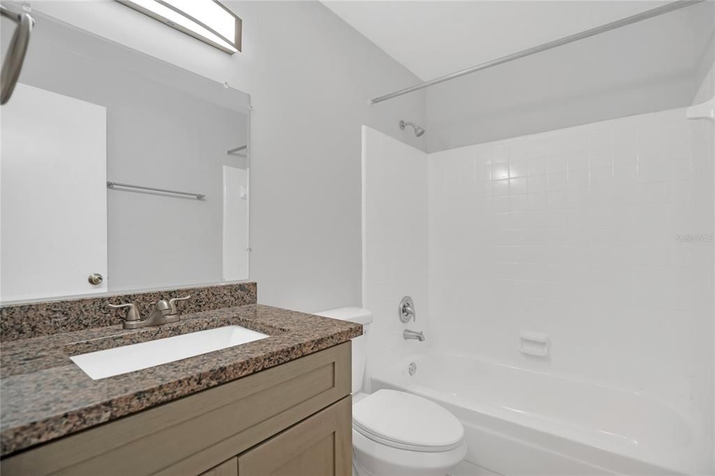 En Venta: $174,900 (2 camas, 1 baños, 872 Pies cuadrados)