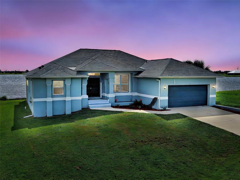 Active With Contract: $434,500 (3 beds, 2 baths, 1775 Square Feet)