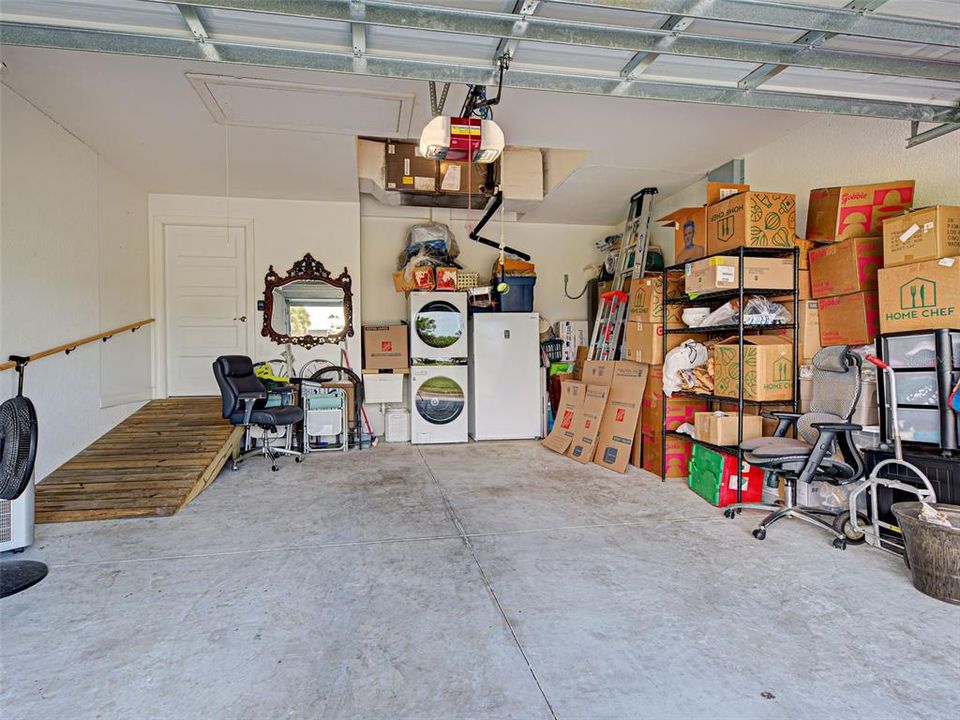 Active With Contract: $434,500 (3 beds, 2 baths, 1775 Square Feet)