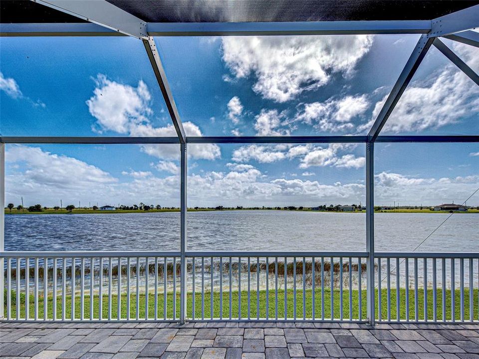 Active With Contract: $434,500 (3 beds, 2 baths, 1775 Square Feet)