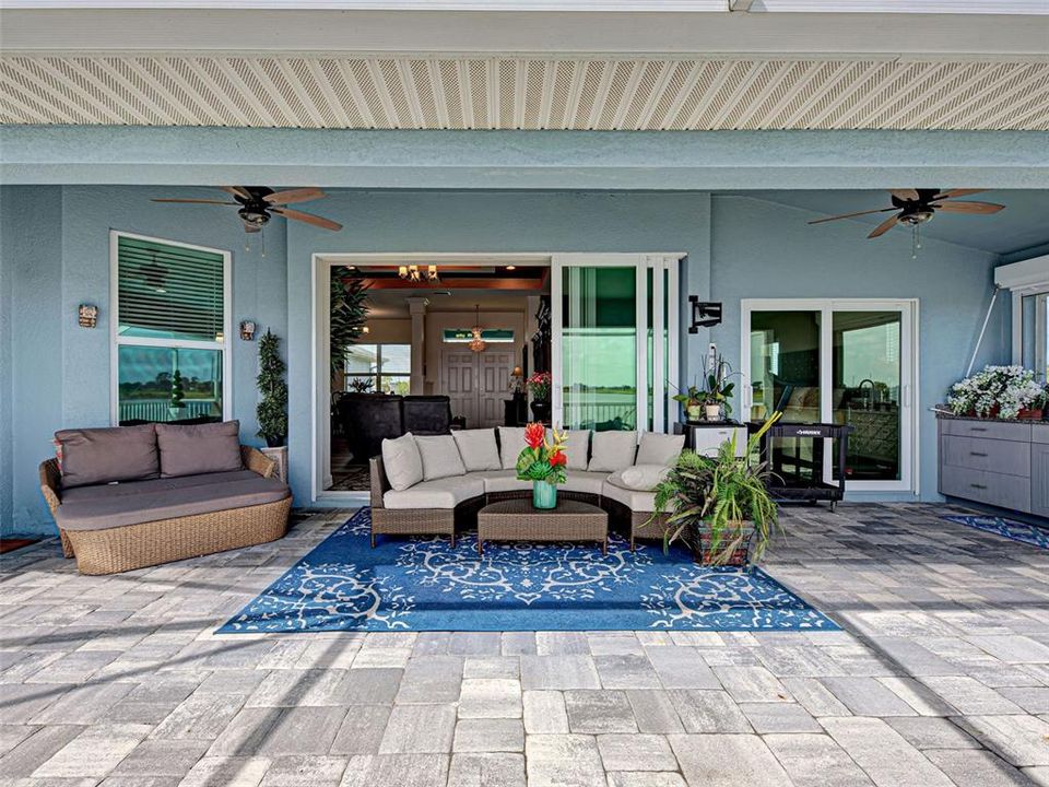 Active With Contract: $434,500 (3 beds, 2 baths, 1775 Square Feet)