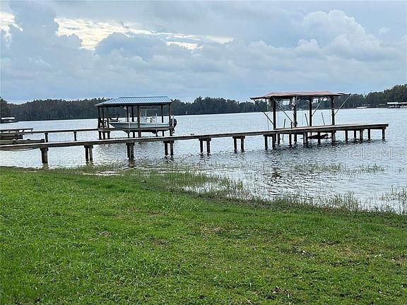 For Rent: $2,350 (3 beds, 2 baths, 2150 Square Feet)