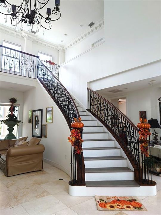 На продажу: $1,889,000 (5 спален, 4 ванн, 5139 Квадратных фут)