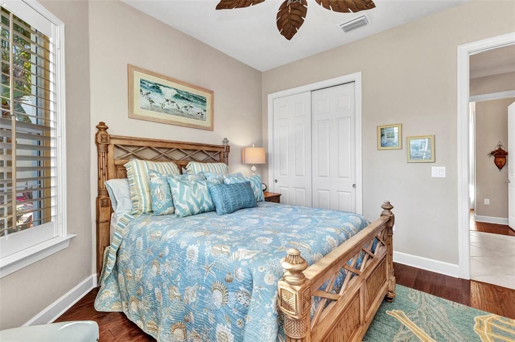 Activo con contrato: $474,900 (3 camas, 2 baños, 1900 Pies cuadrados)