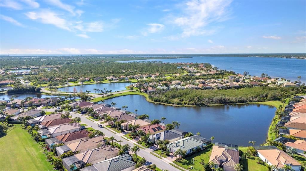 Activo con contrato: $474,900 (3 camas, 2 baños, 1900 Pies cuadrados)