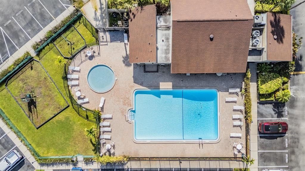 待售: $163,000 (2 贝兹, 2 浴室, 885 平方英尺)