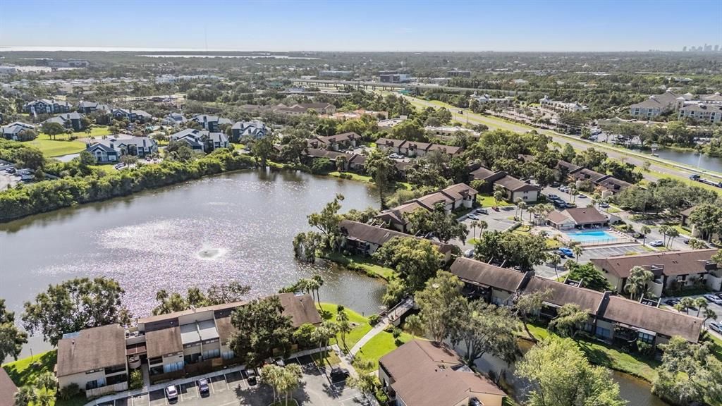 待售: $163,000 (2 贝兹, 2 浴室, 885 平方英尺)