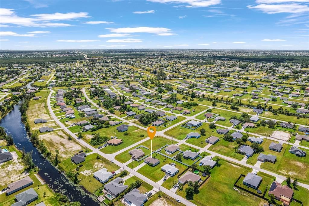 En Venta: $310,000 (3 camas, 2 baños, 1270 Pies cuadrados)