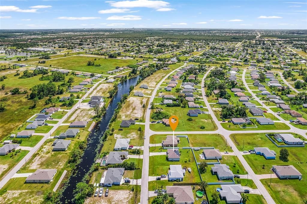 En Venta: $310,000 (3 camas, 2 baños, 1270 Pies cuadrados)