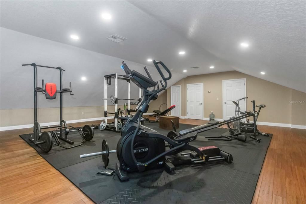 待售: $1,220,000 (5 贝兹, 3 浴室, 4227 平方英尺)