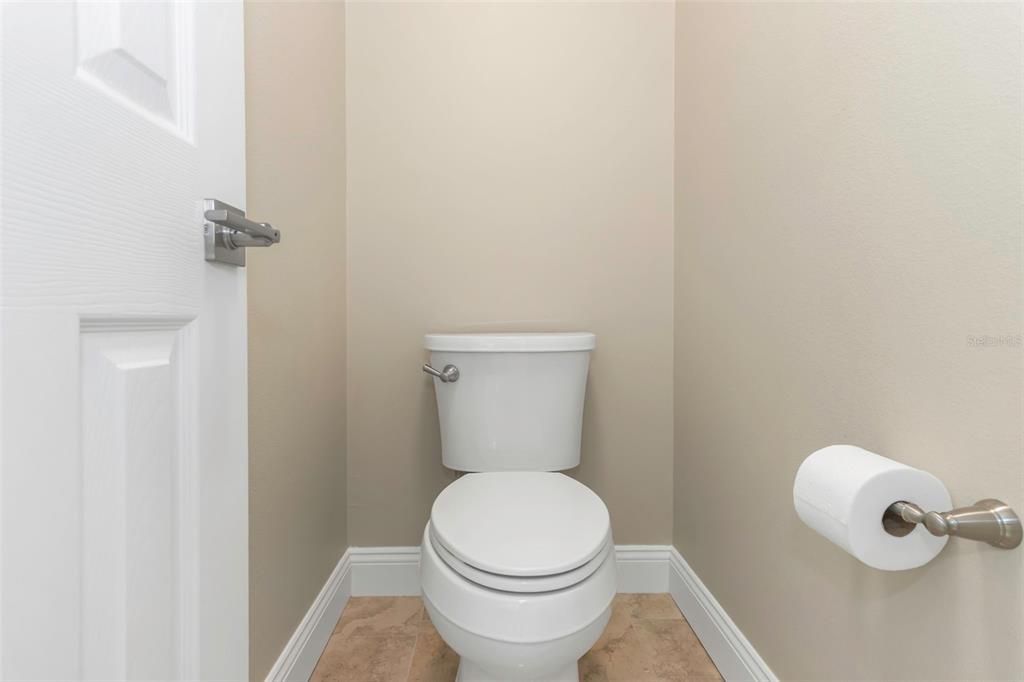 待售: $1,220,000 (5 贝兹, 3 浴室, 4227 平方英尺)