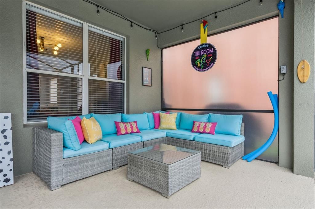 Под контрактом: $560,000 (7 спален, 4 ванн, 2881 Квадратных фут)