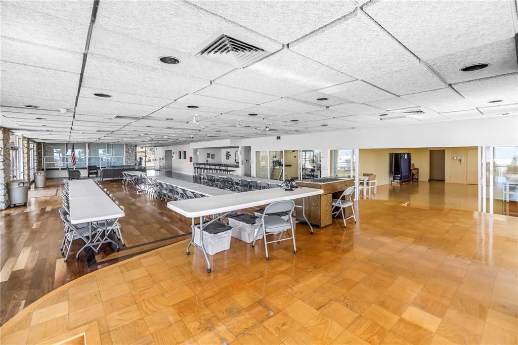 En Venta: $379,000 (1 camas, 1 baños, 1060 Pies cuadrados)