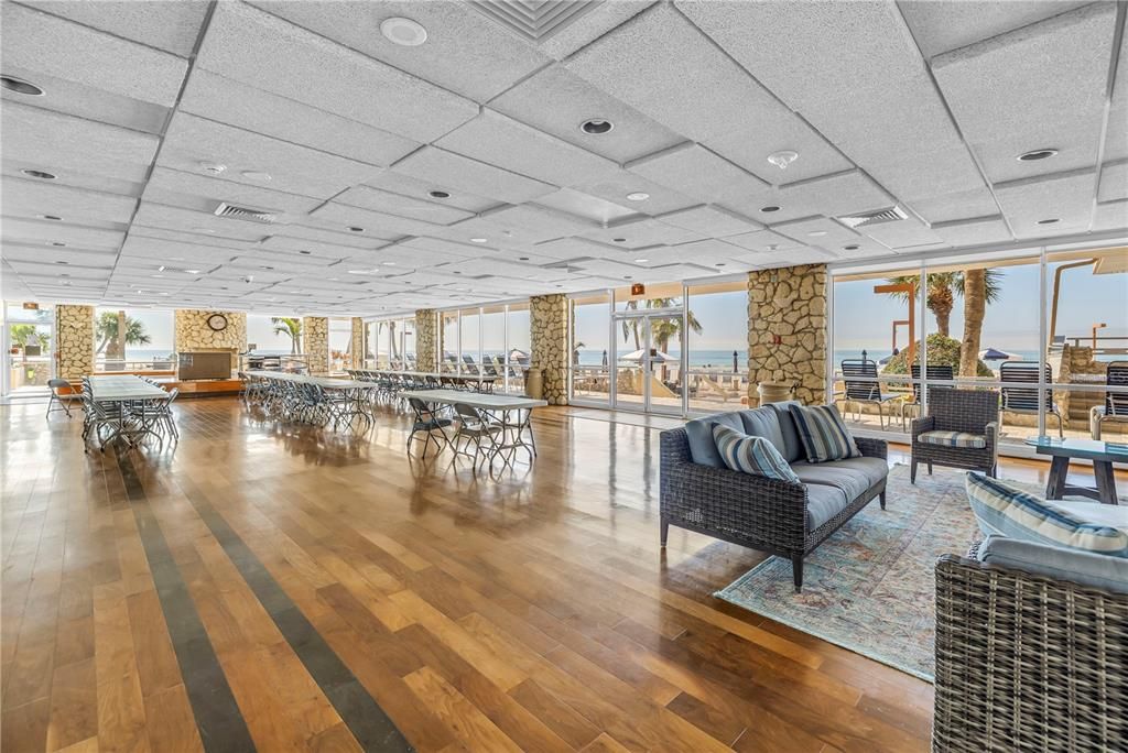 En Venta: $379,000 (1 camas, 1 baños, 1060 Pies cuadrados)